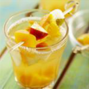 SANGRIA BLANCHE POUR FETER LES VACANCES